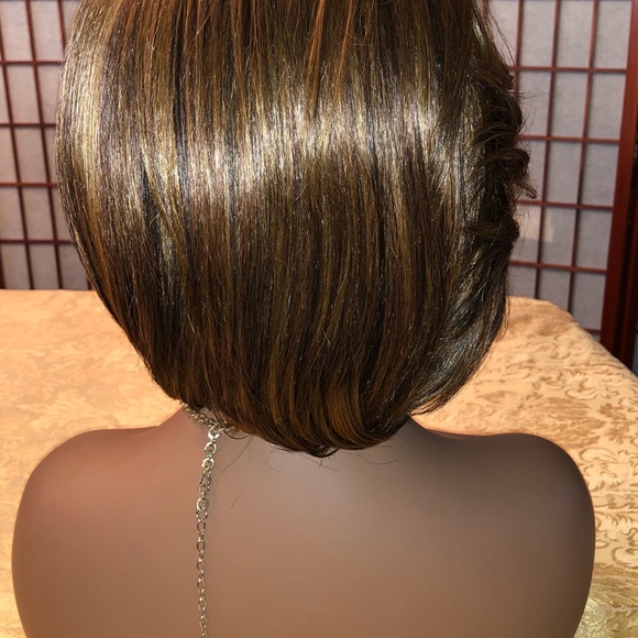 Vivica A. Fox Lace Part Wig Venezia - Picture 6 of 8